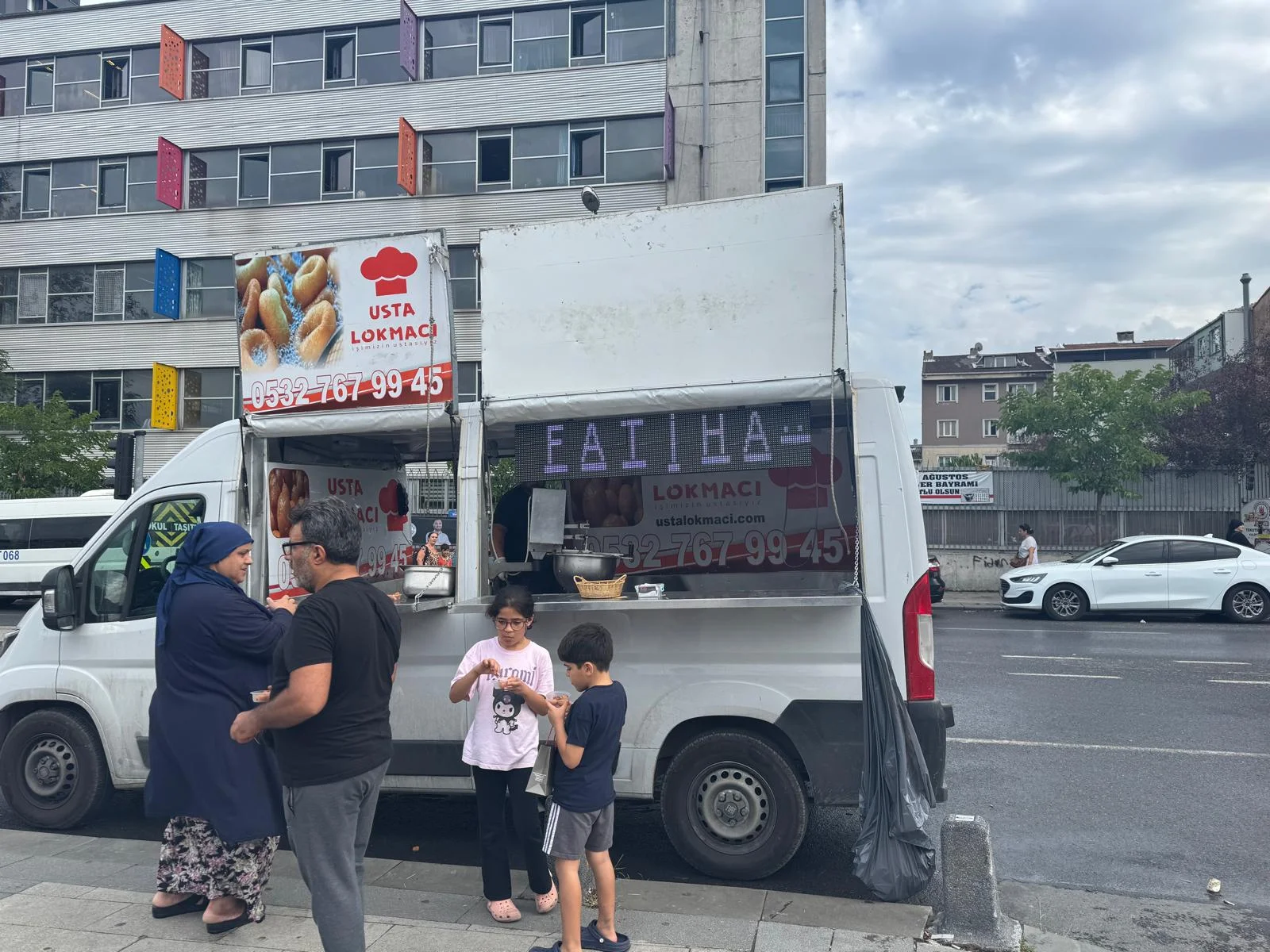 İstanbul lokma döktürme, hayır lokması organizasyonu ve mobil lokma aracı